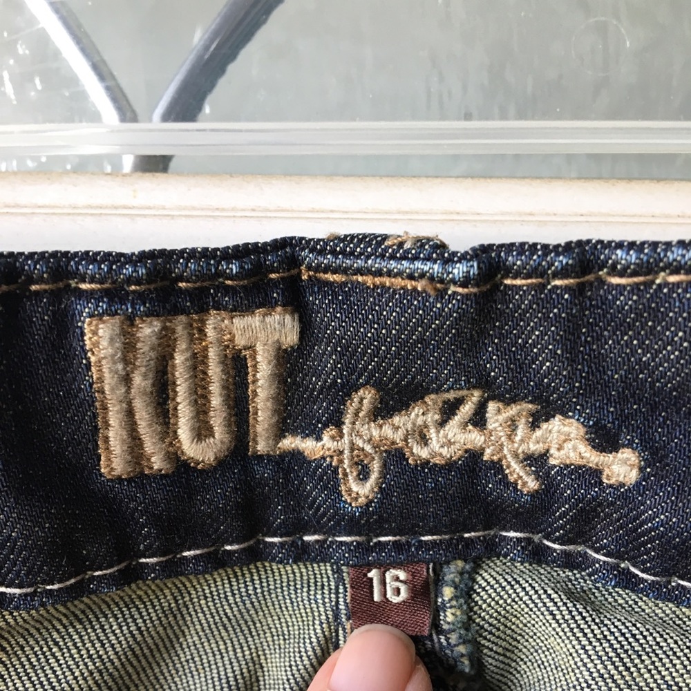 Kut from the kloth size 16 low rise jeans